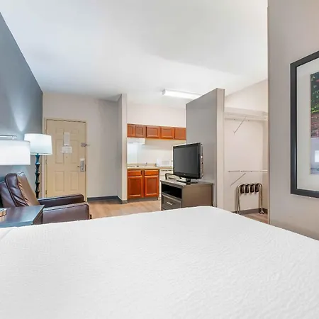 Extended Stay America Suites - Indianapolis - Airport - W Southern Ave-2